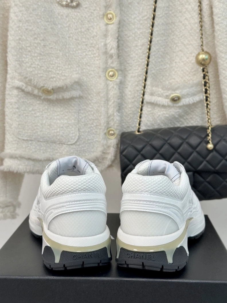 Lightweight Alxxxnder Wxng Sneakers 107187