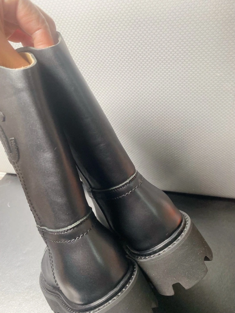 Resilient Chxnxl Boots 118107