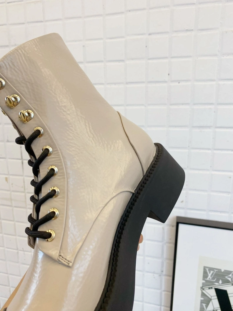 Efficient Chxnxl Boots 118105