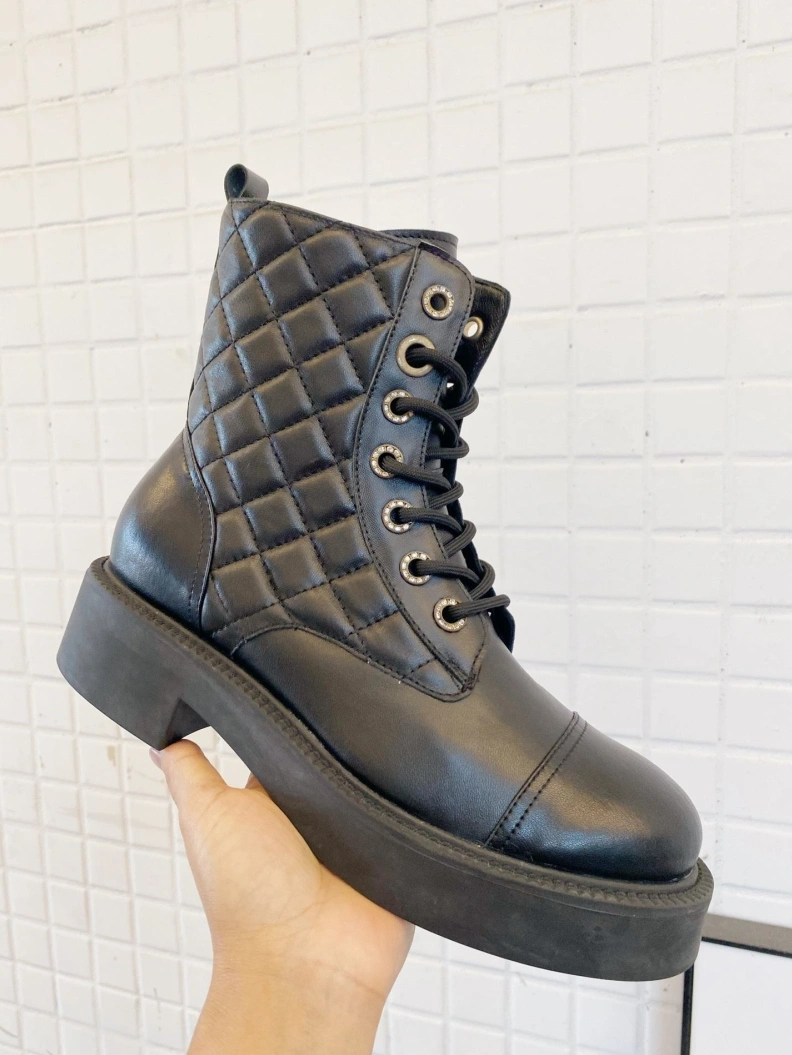Bold Chxnxl Boots 118102