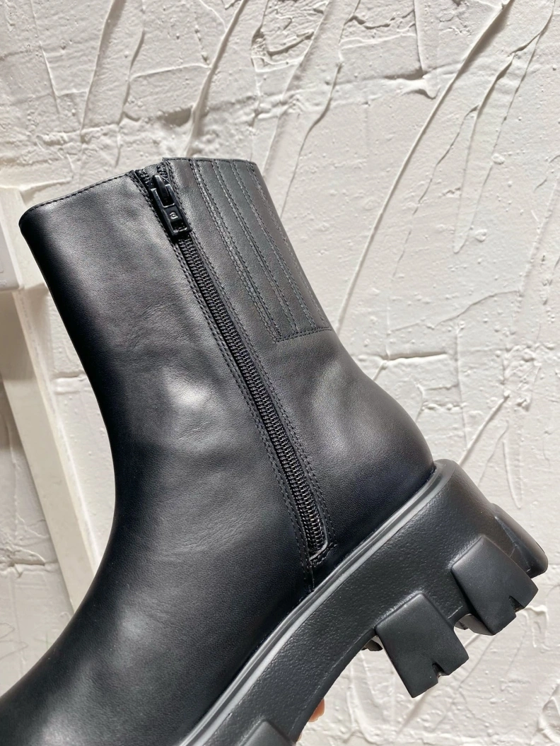Sleek Othxr Boots 209773