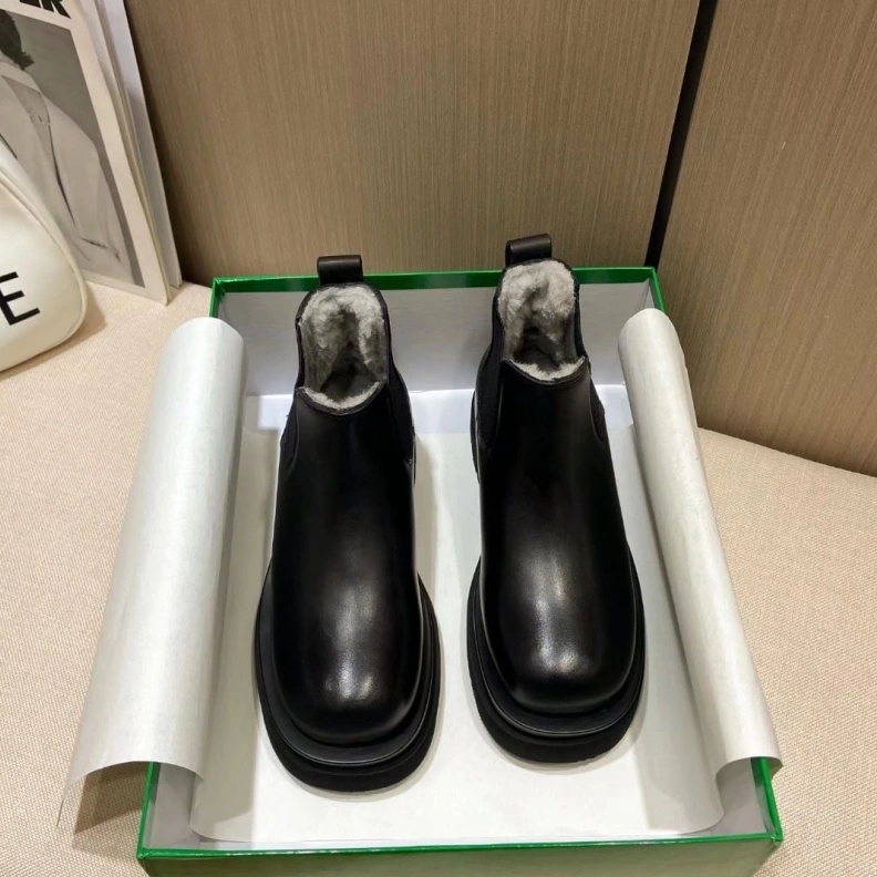 Bright Bxttxga Vxnxta Boots 112261