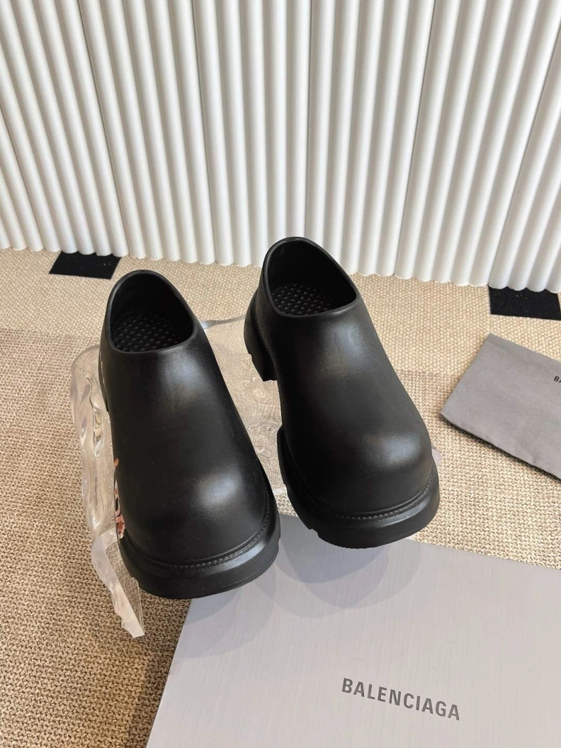 NewStyle Bxlxnciaga Casual Shoe 109179