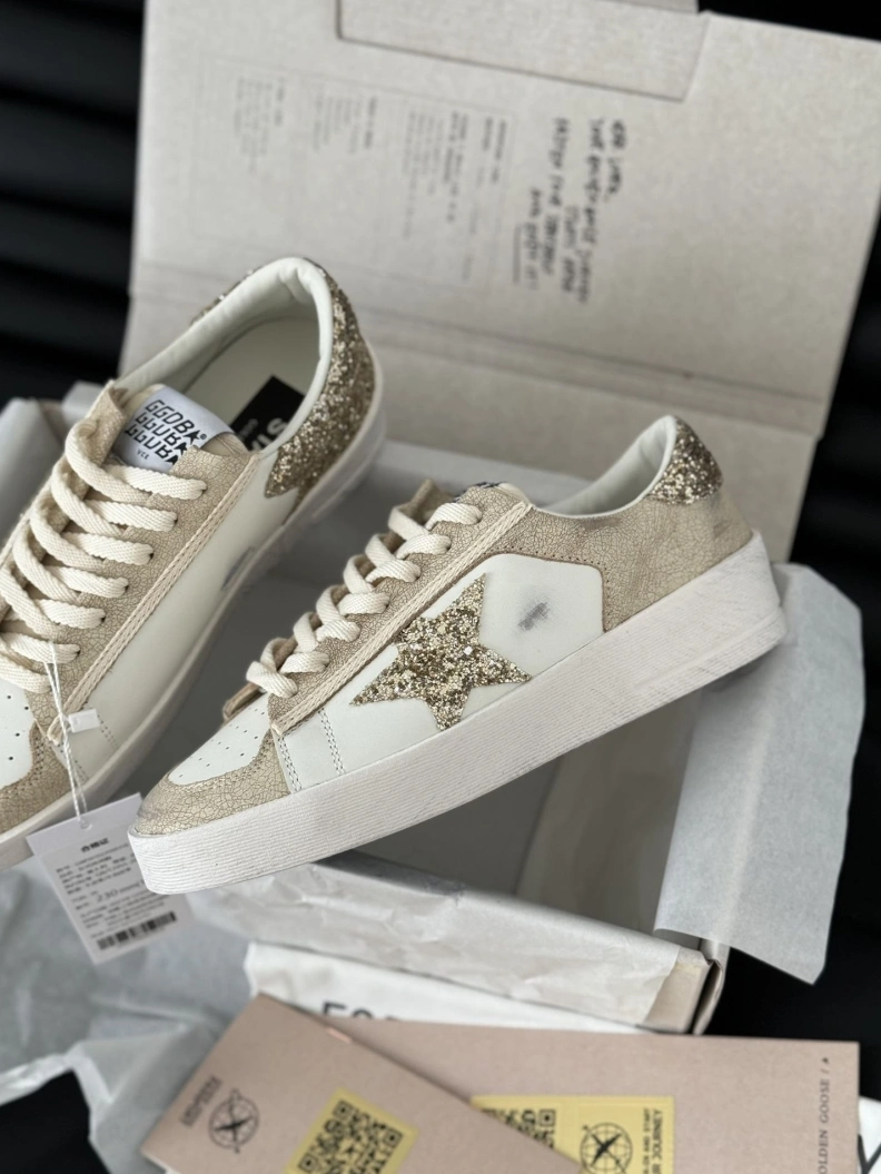 Trendsetting Othxr Sneakers 209635