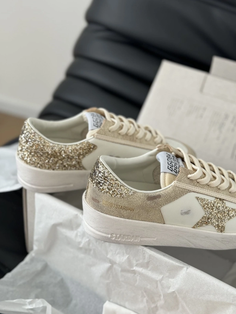 Trendsetting Othxr Sneakers 209635