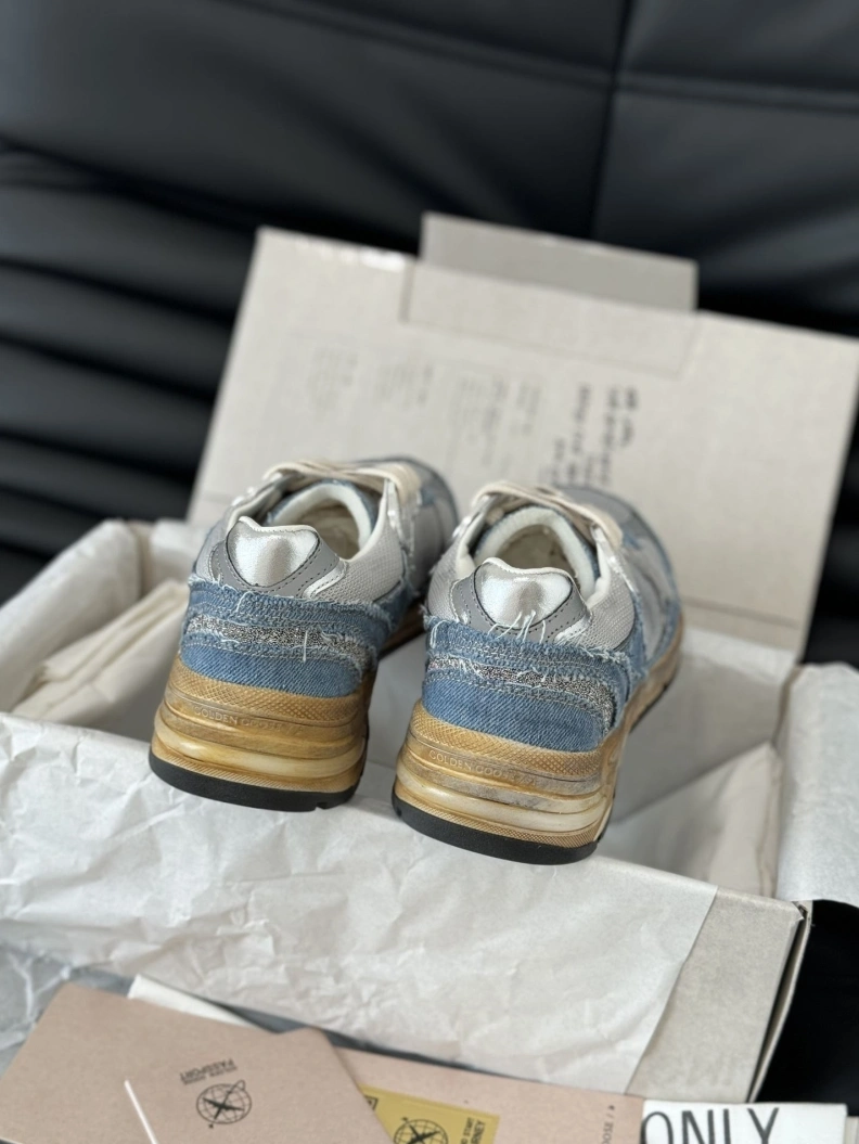 Practical Othxr Sneakers 209578