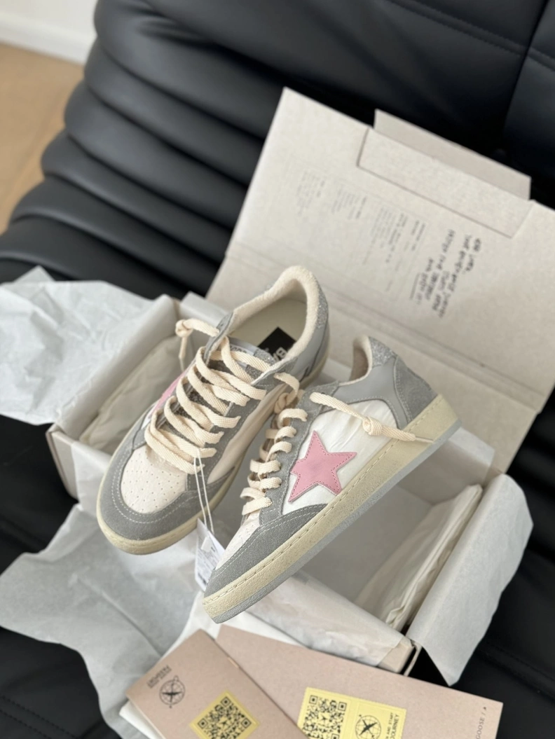 Trendsetting Othxr Sneakers 209525