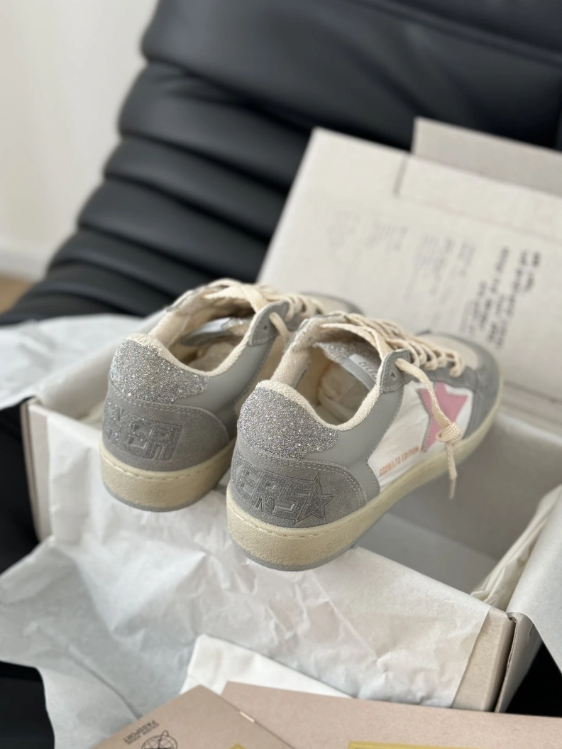 Trendsetting Othxr Sneakers 209525