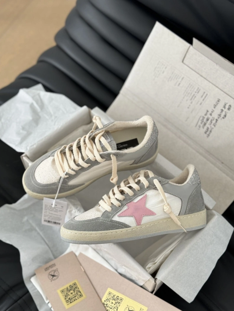 Trendsetting Othxr Sneakers 209525