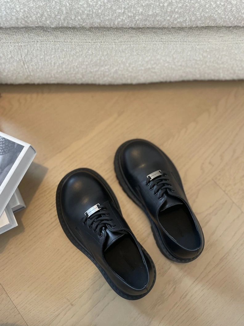 Bxlxnciaga Casual Shoe Refined 109110