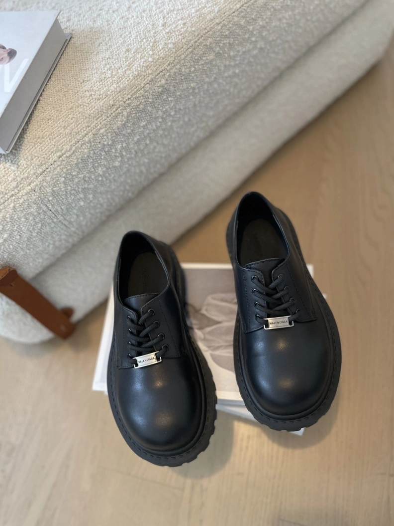 Bxlxnciaga Casual Shoe Refined 109110
