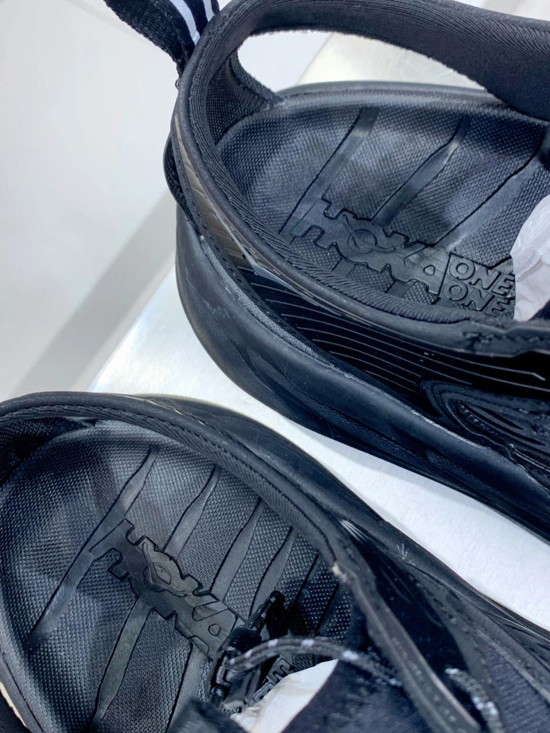 Trendsetting Othxr Sneakers 208146