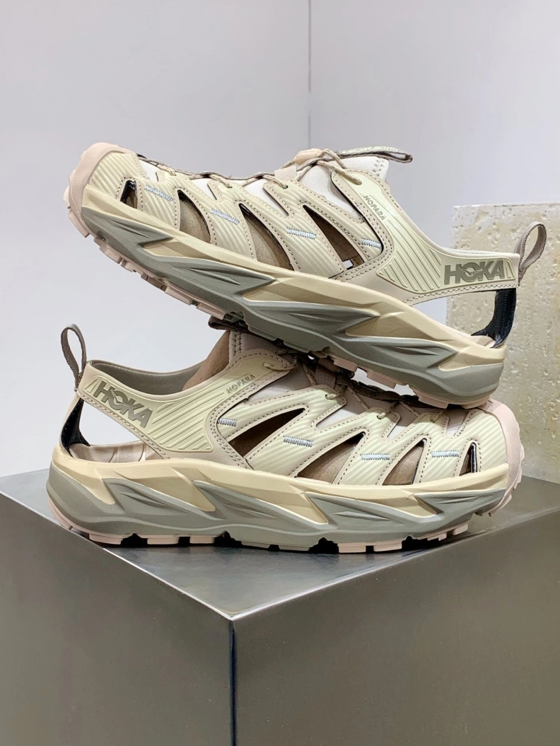 Versatile Othxr Sneakers 208149