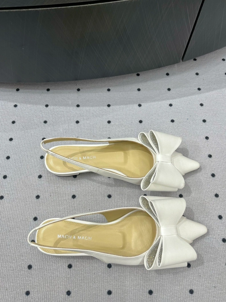 EyeCatching Othxr Sandals 208509