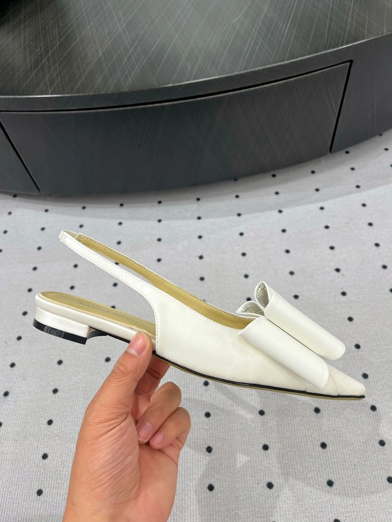 EyeCatching Othxr Sandals 208509