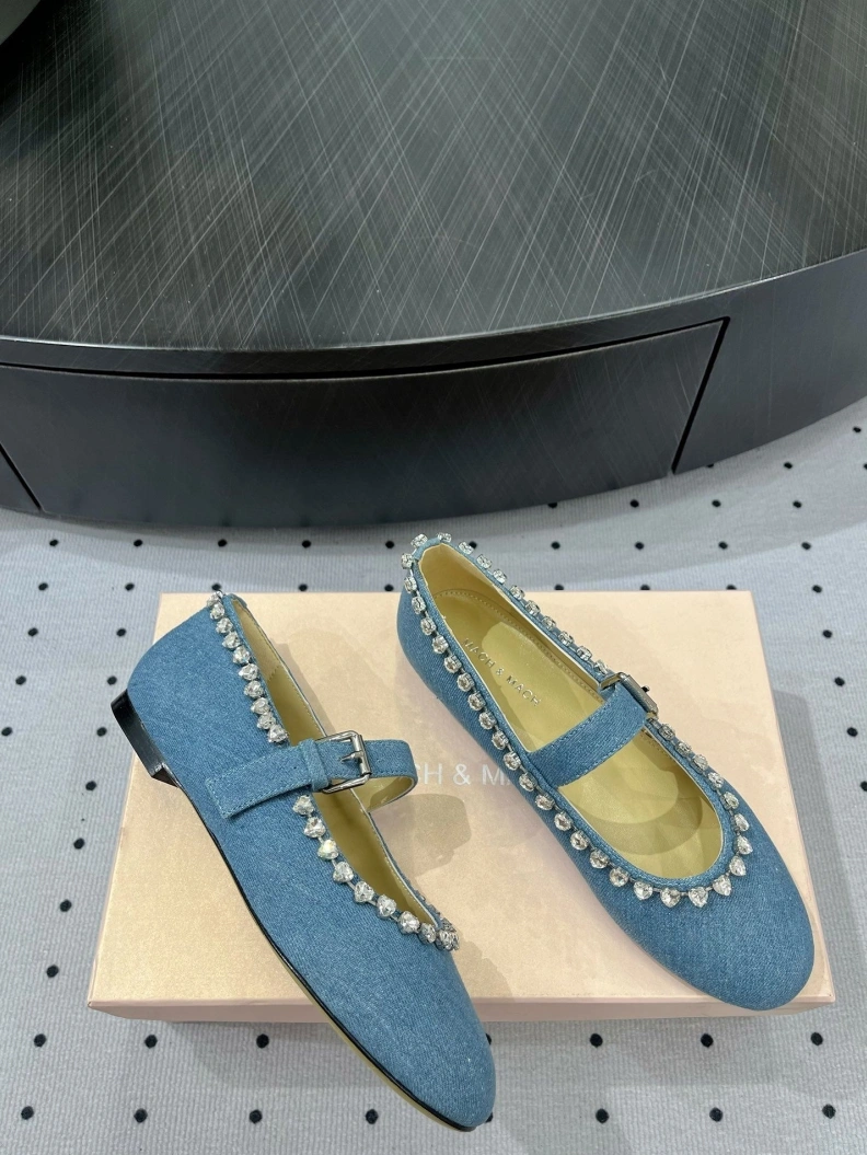 Cozy Othxr flat shoes 208880