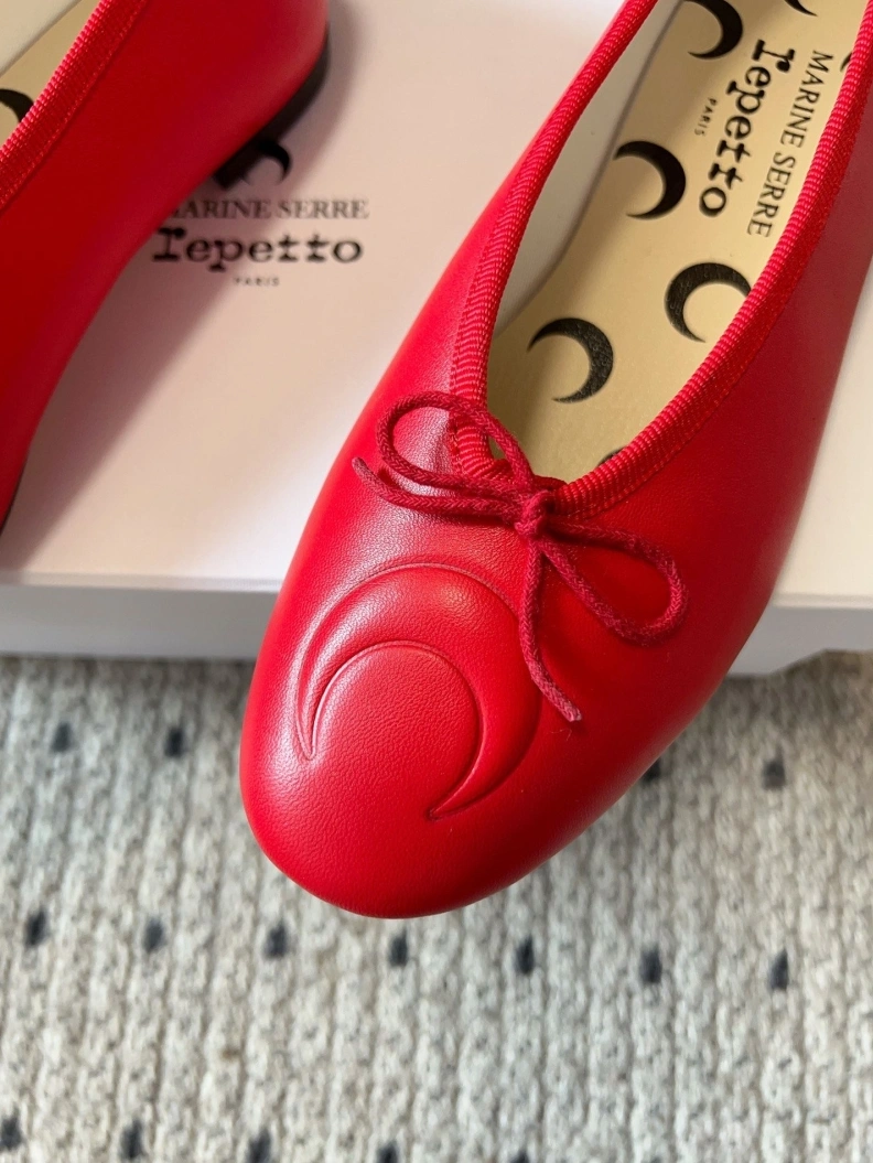Othxr flat shoes ModernLook 208856