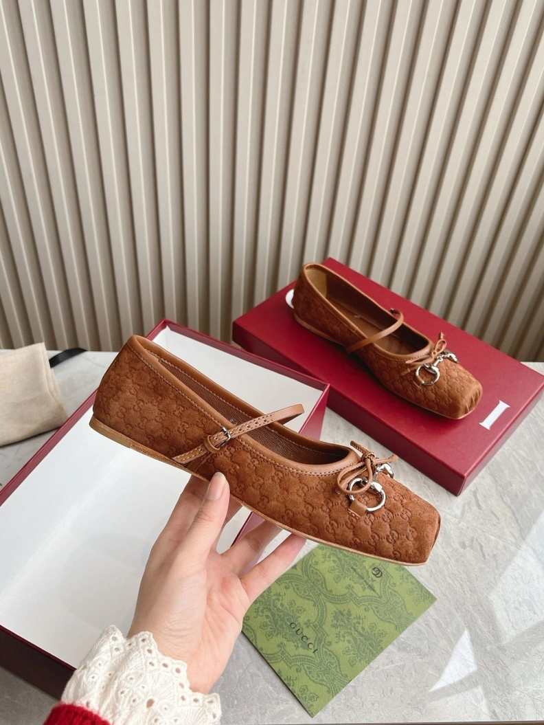 Comfortable Gxccx Flat Shoes 155145