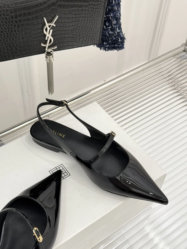 Unique Cxlxne Sandals 115765