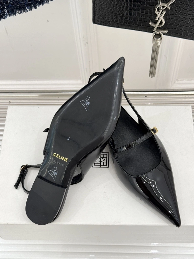 Unique Cxlxne Sandals 115765