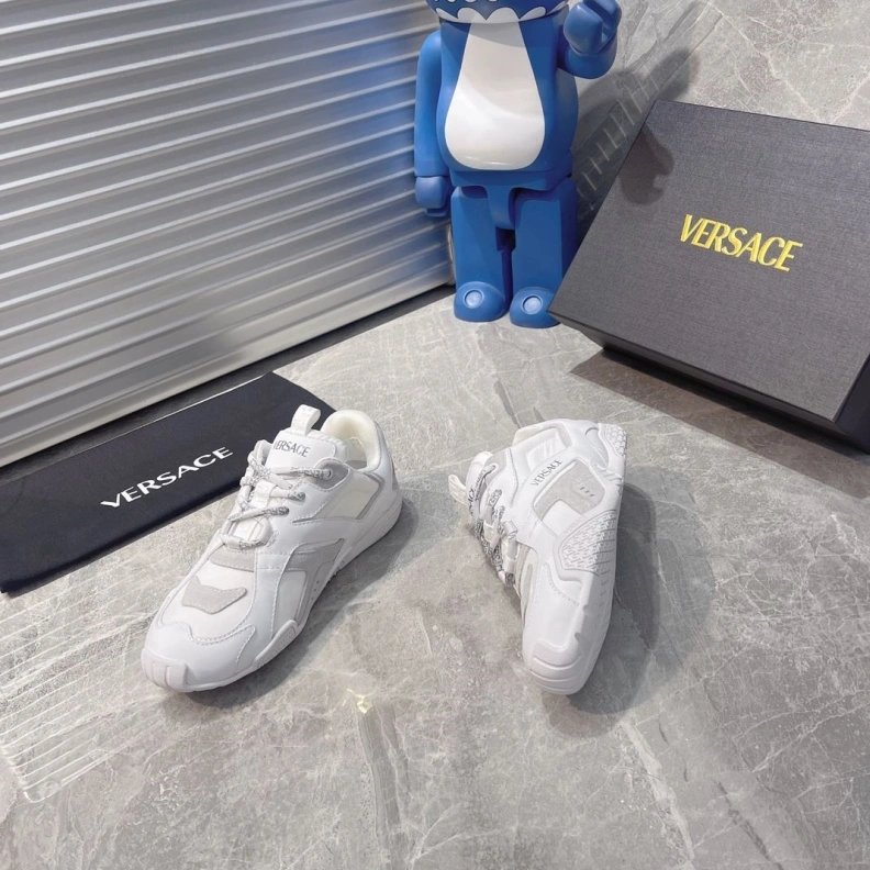 Minimalist Gxvxnchy Sneakers 151717