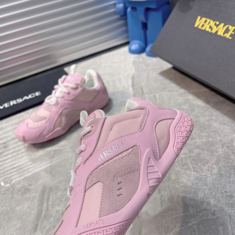 Trendy Gxvxnchy Sneakers 151719