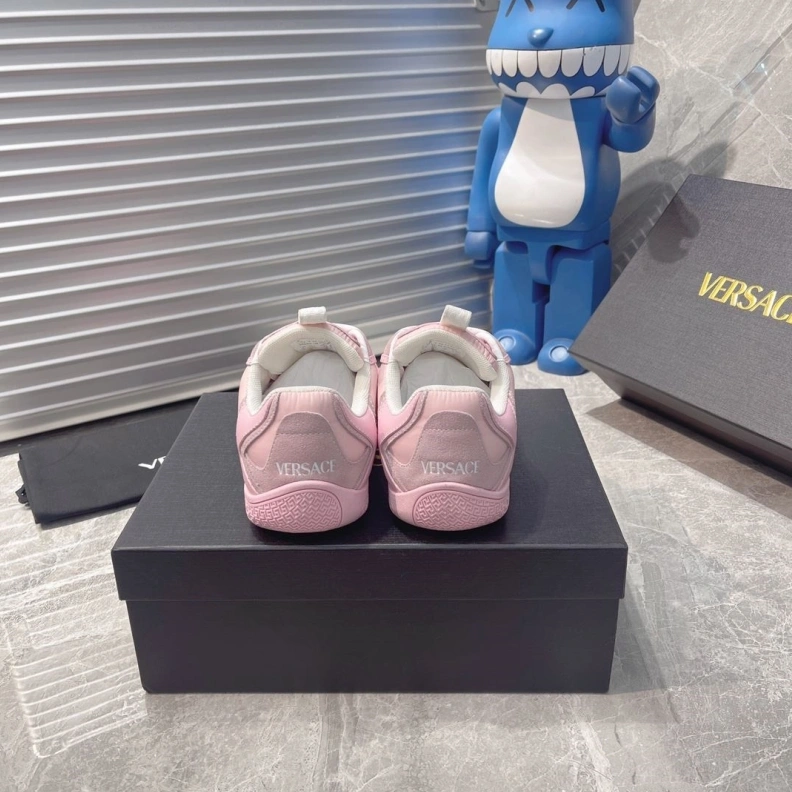 Trendy Gxvxnchy Sneakers 151719