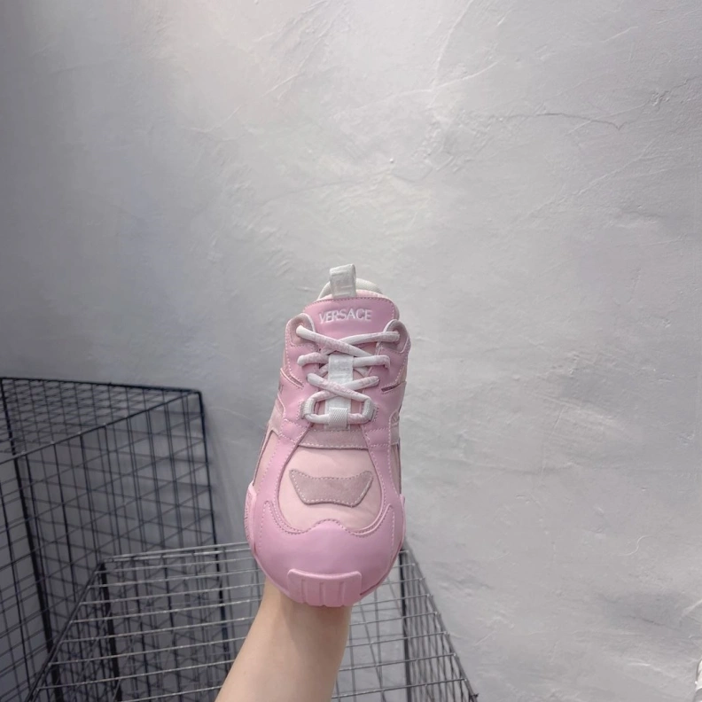 Trendy Gxvxnchy Sneakers 151719