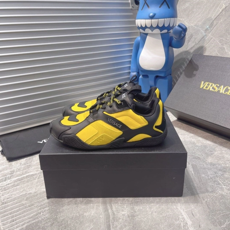 Cozy Gxvxnchy Sneakers 151725
