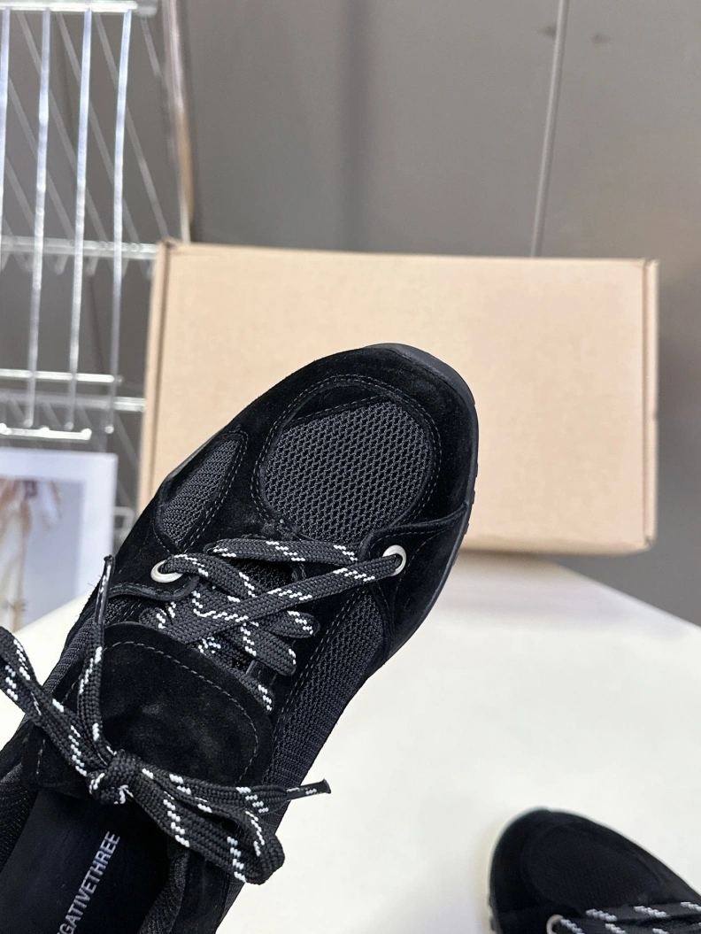Compact Othxr Sneakers 208111