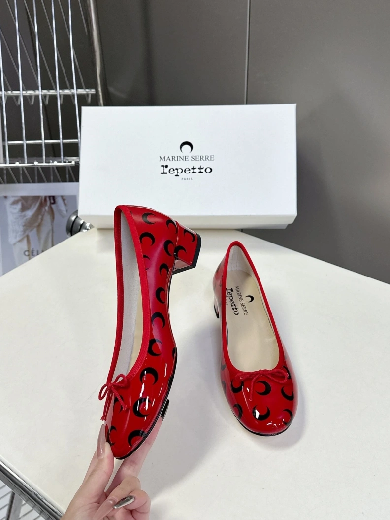 Bold Othxr flat shoes 208849