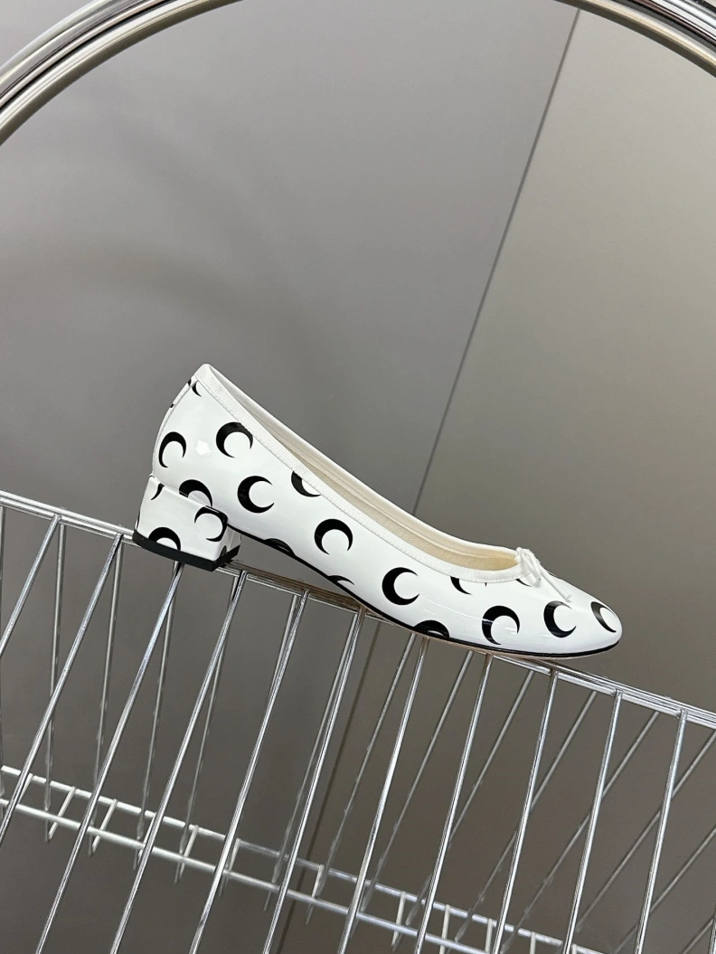 Cozy Othxr flat shoes 208850