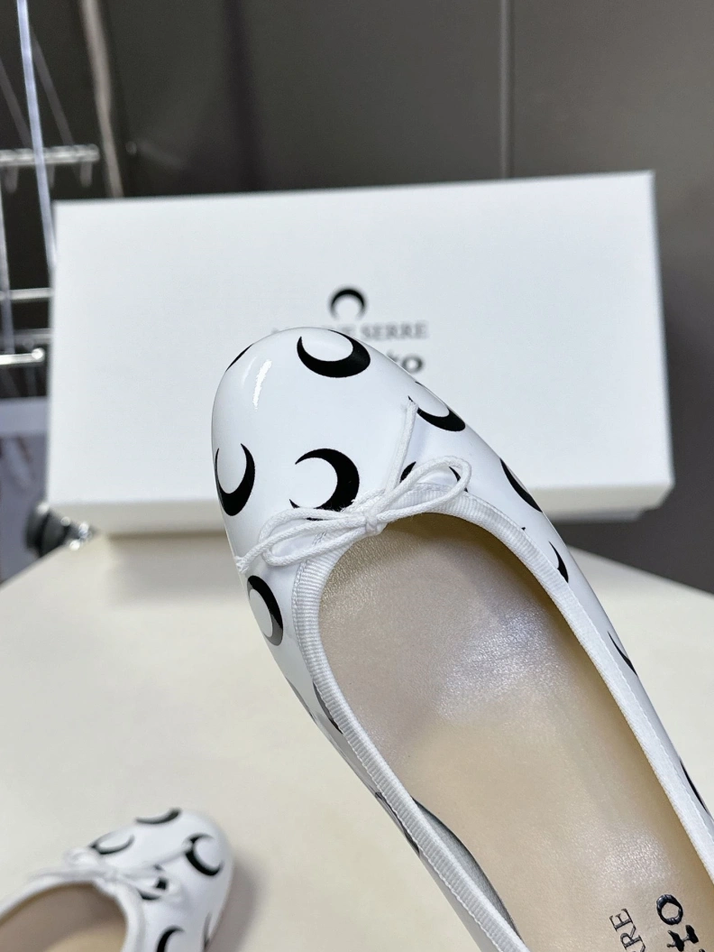 Cozy Othxr flat shoes 208850