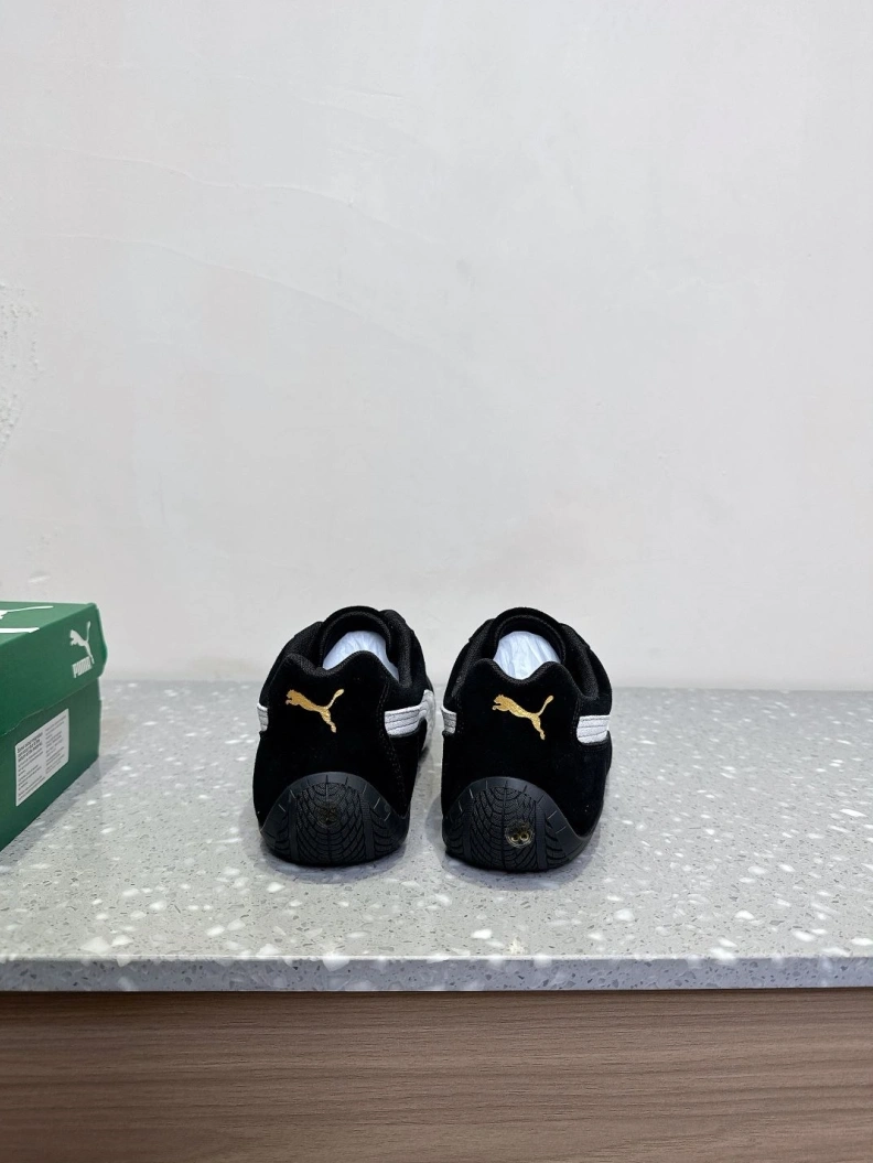 Versatile Othxr Sneakers 208117