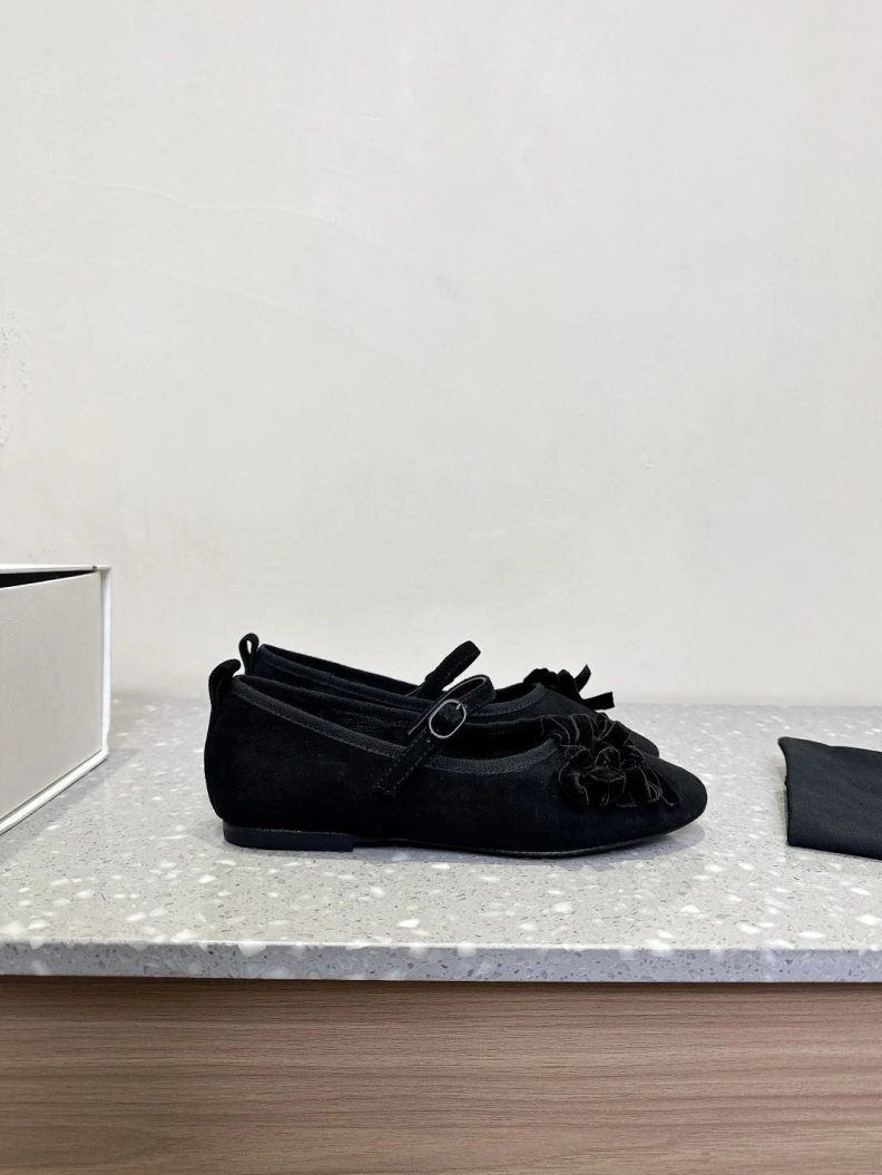 DailyWear Othxr flat shoes 208846