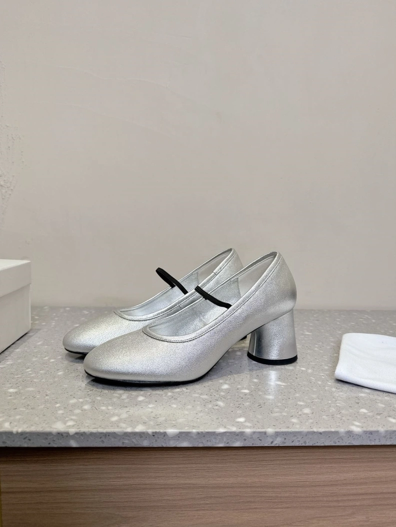 Othxr flat shoes Timeless 208845