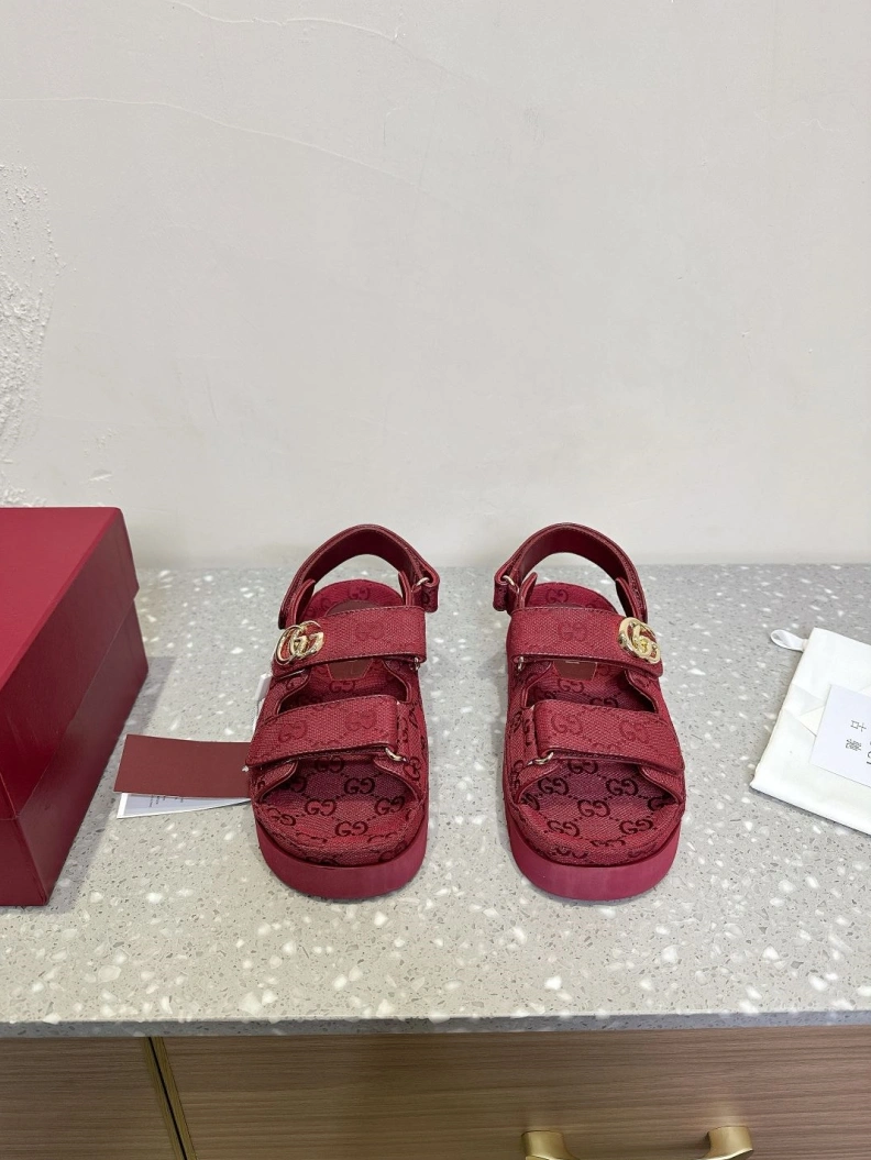 Compact Gxccx Sandals 155141