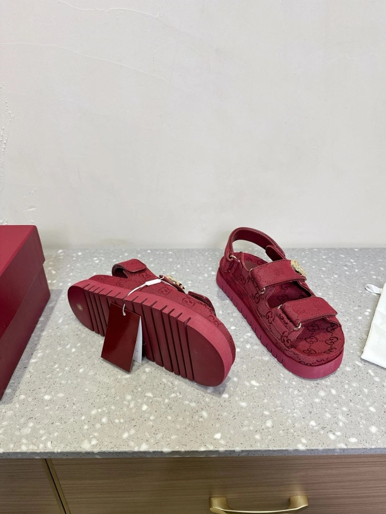 Compact Gxccx Sandals 155141