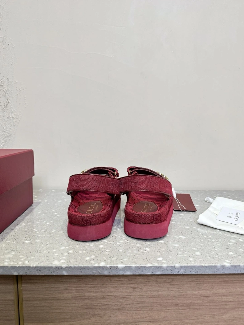 Compact Gxccx Sandals 155141