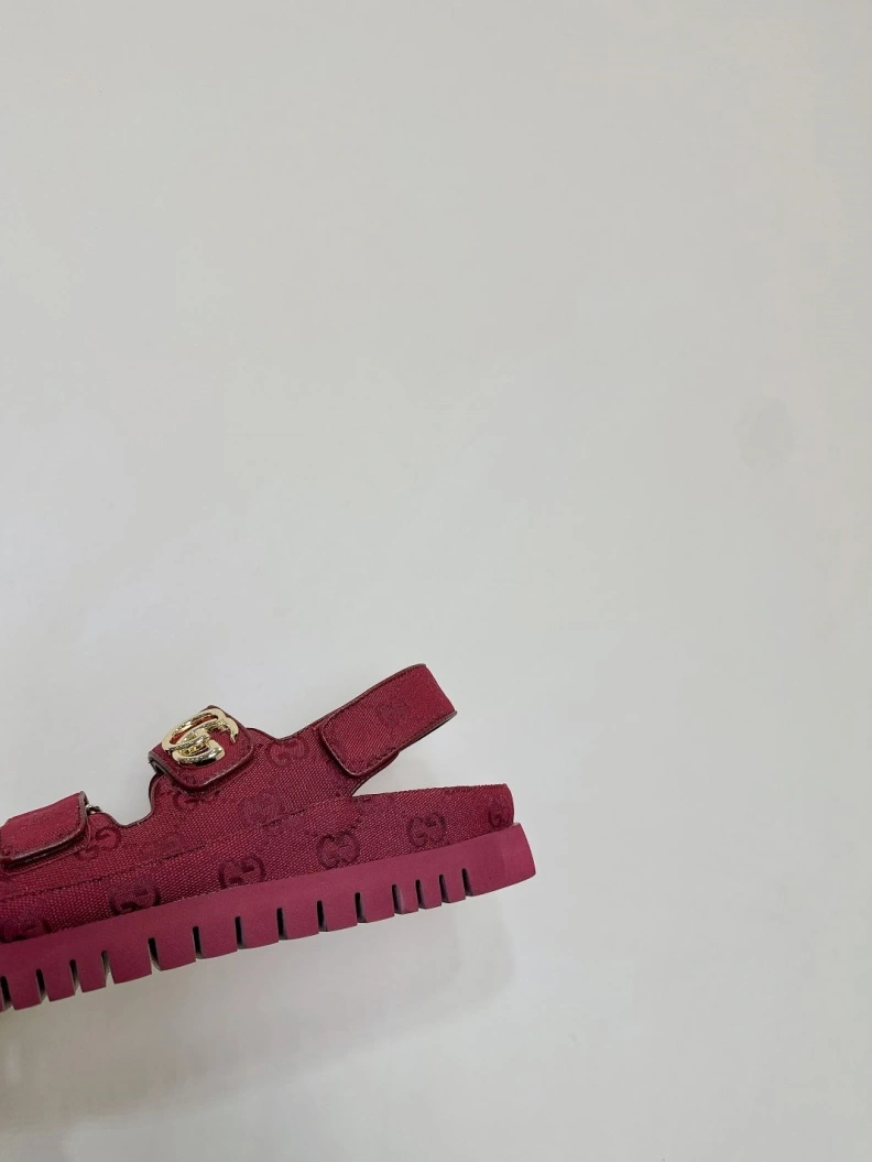 Compact Gxccx Sandals 155141