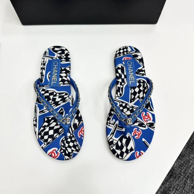Modern Chxnxl Slippers 117172