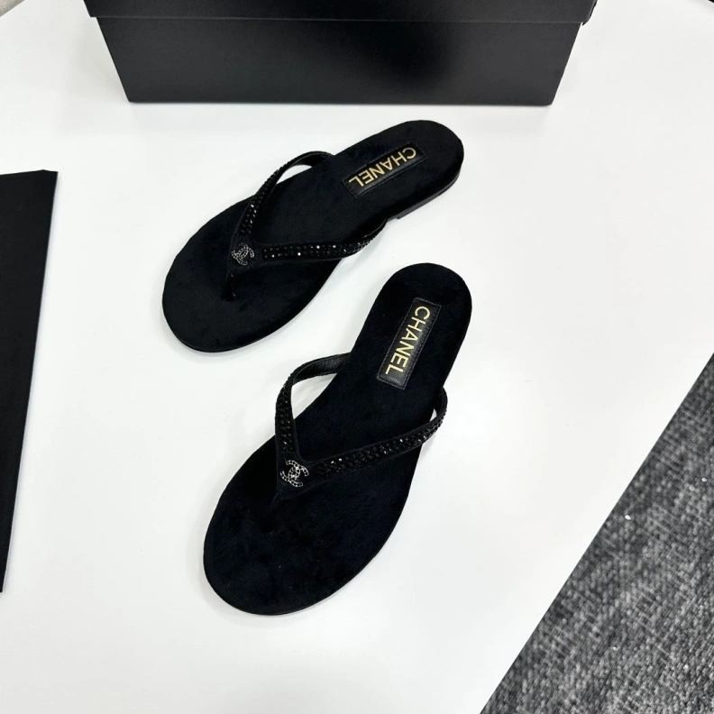 Soft Chxnxl Slippers 117157