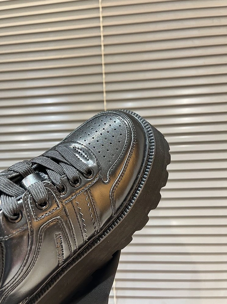 Bold Othxr Sneakers 208167