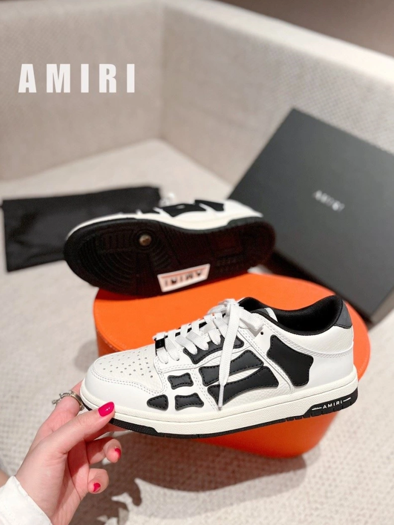Trendsetting Nxkx Sneakers 198539
