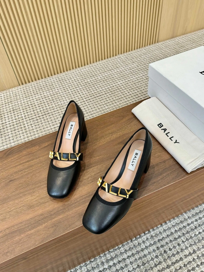Cozy Othxr flat shoes 208840