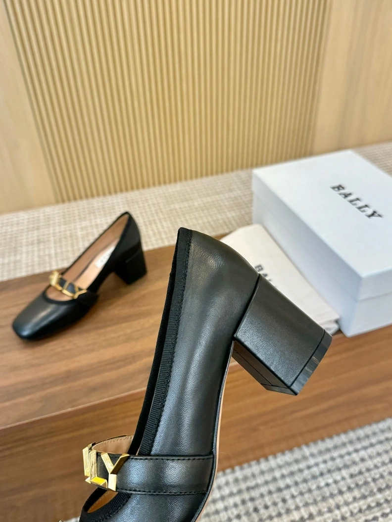 Cozy Othxr flat shoes 208840