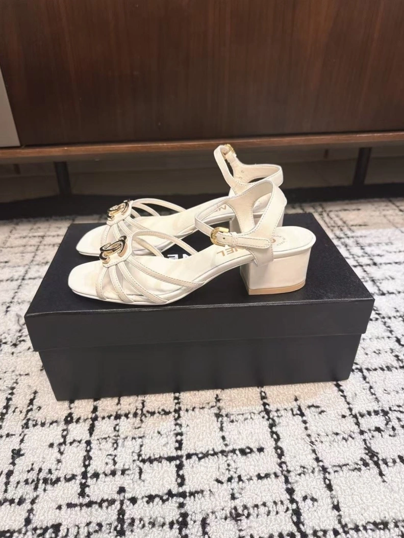 Durable Chxnxl Sandals 117551