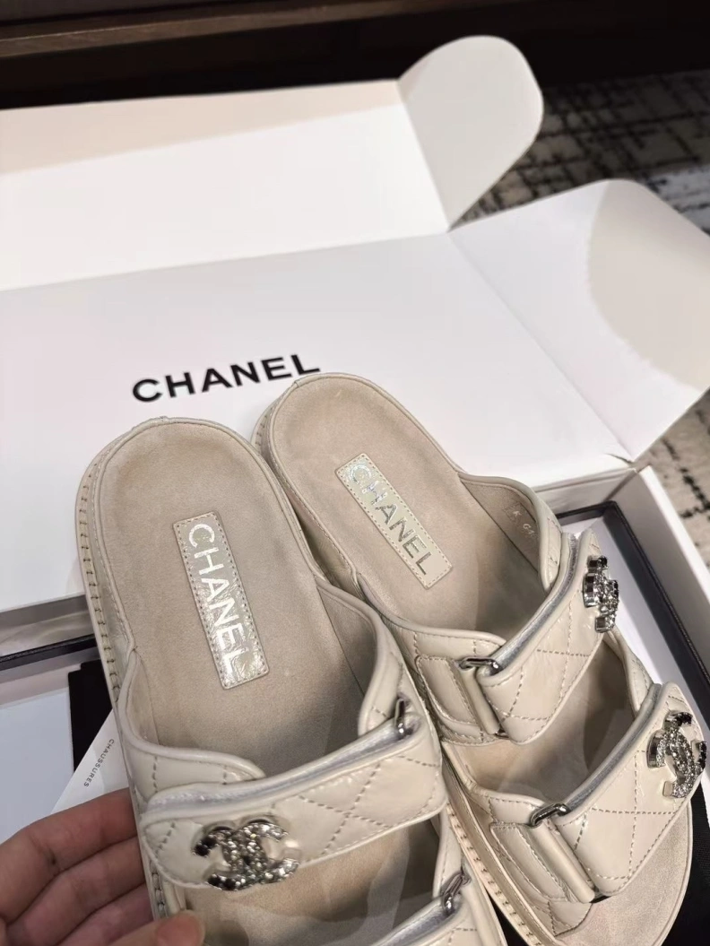 Stylish Chxnxl Sandals 117549