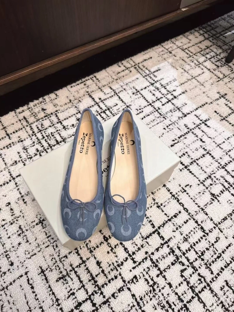 Othxr flat shoes Sleek 208829