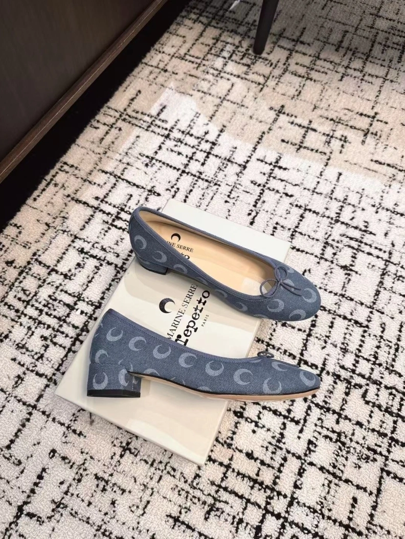 Othxr flat shoes Sleek 208829